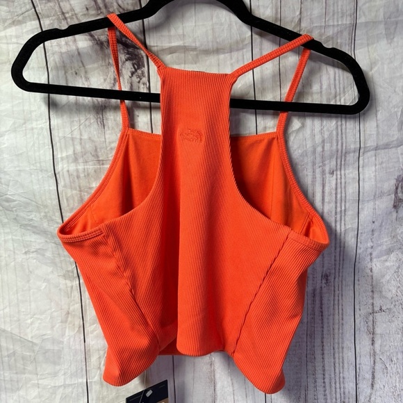 The North Face Ribbed Cropped Tank Top Orange NWT XL - Picture 2 of 8